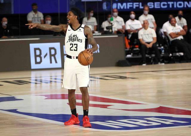 成绩曾远远 成绩曾远远