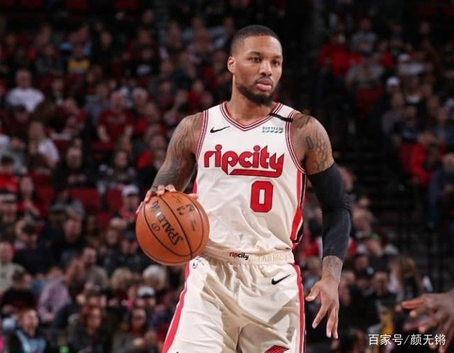 发挥着举足 发挥着举足