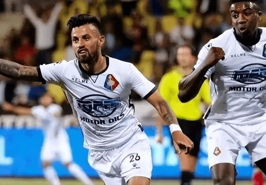 前腰区域 前腰区域